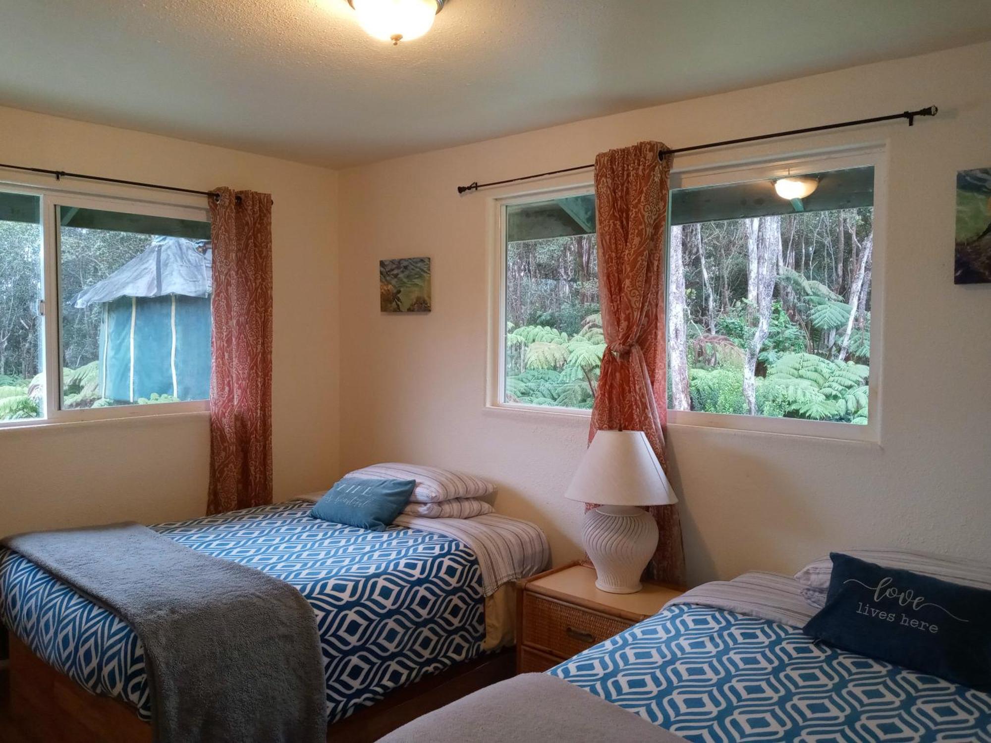 Aloha Crater Lodge Volcano Extérieur photo